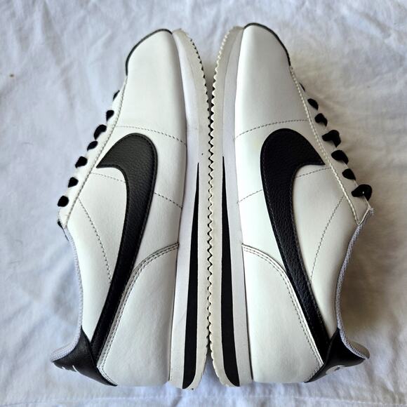Nike Cortez White Black DM4044-105 Shoes Sneakers Men's Size 8 - Picture 5 of 9